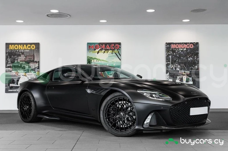 Aston Martin DBS Black