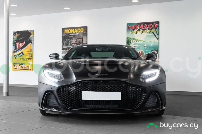 Aston Martin DBS Black