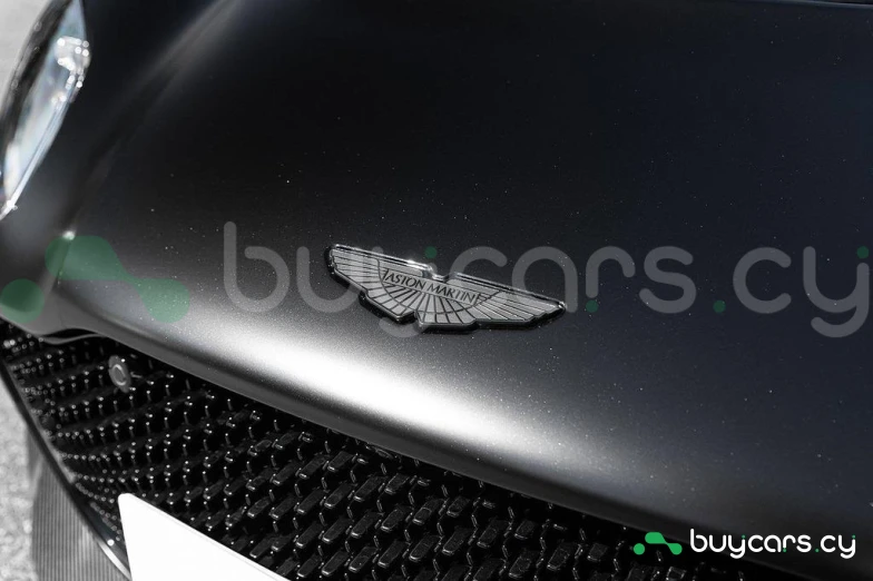 Aston Martin DBS Black