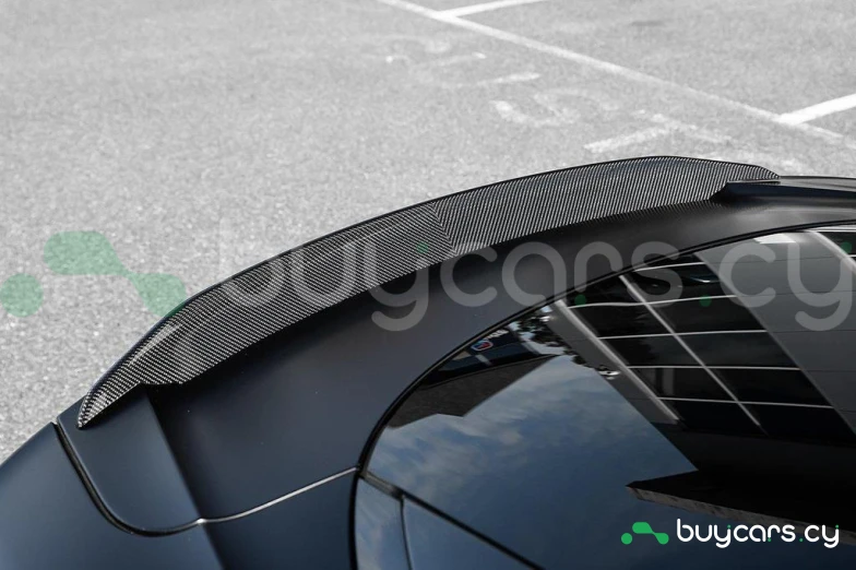 Aston Martin DBS Black