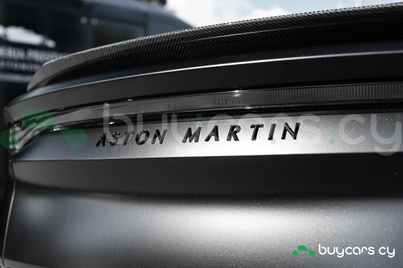 Aston Martin DBS Black