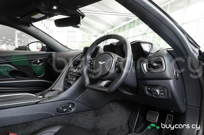 Aston Martin DBS Black