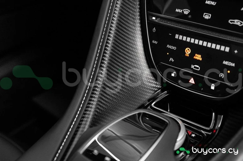 Aston Martin DBS Black