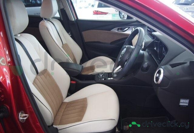 Mazda CX-3 Красный