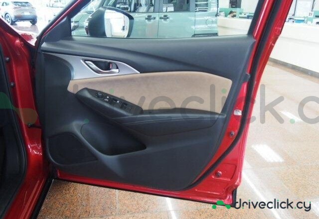 Mazda CX-3 Красный