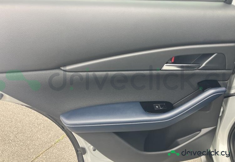 Mazda CX-30 Серый