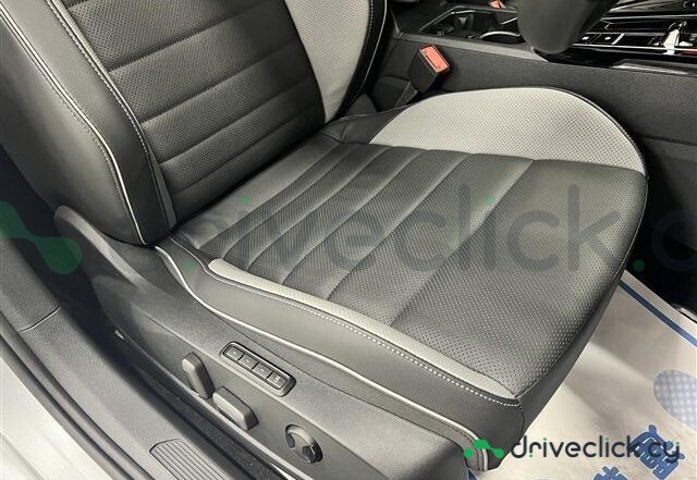 Volkswagen Golf Grey
