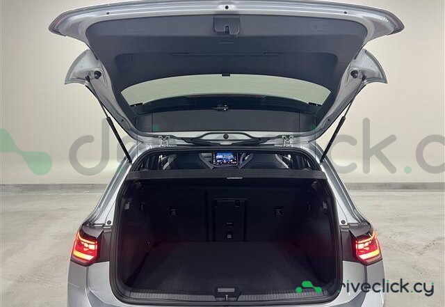 Volkswagen Golf Grey