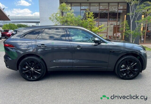 Jaguar F-Pace Grey