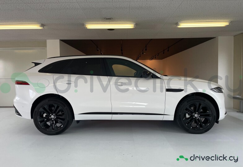 Jaguar F-Pace White