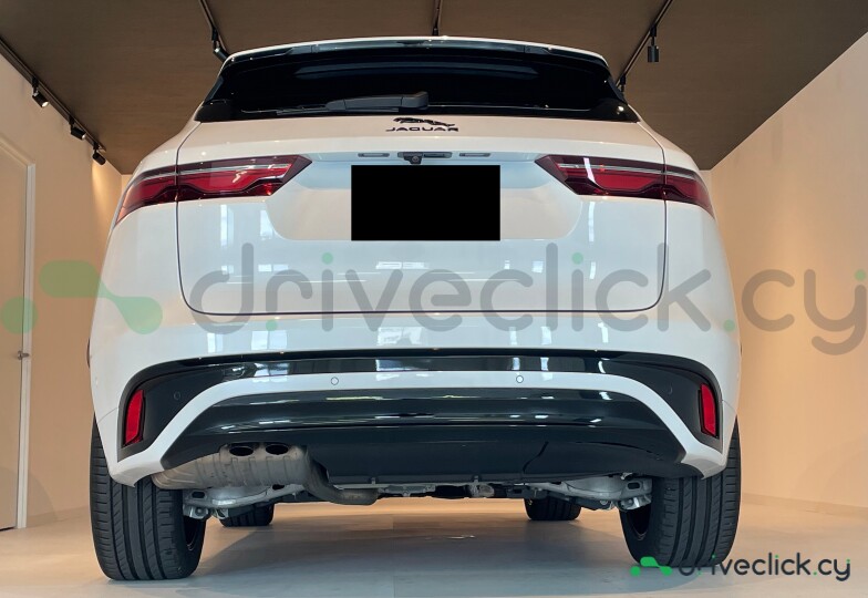 Jaguar F-Pace White