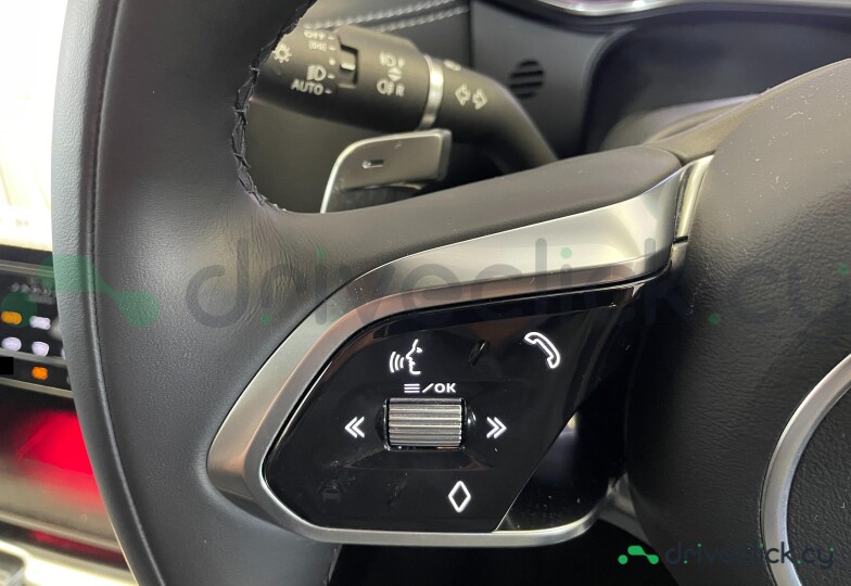 Jaguar F-Pace White