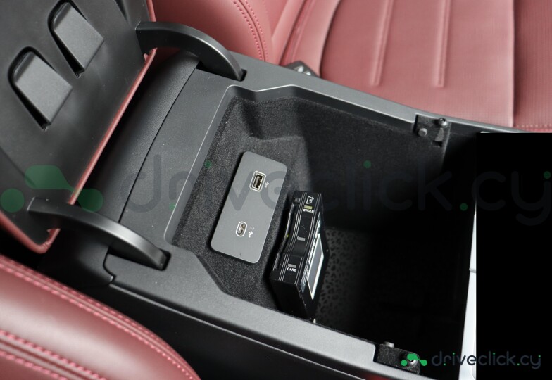 Jaguar E-Pace Black