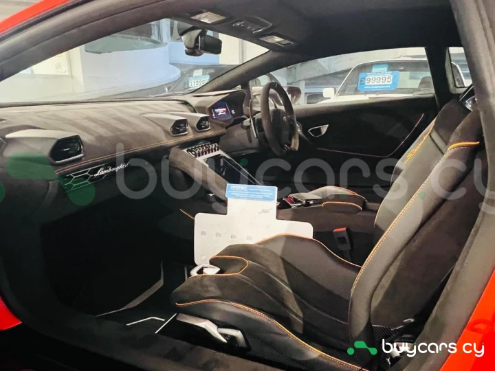 Lamborghini Huracan Оранжевый