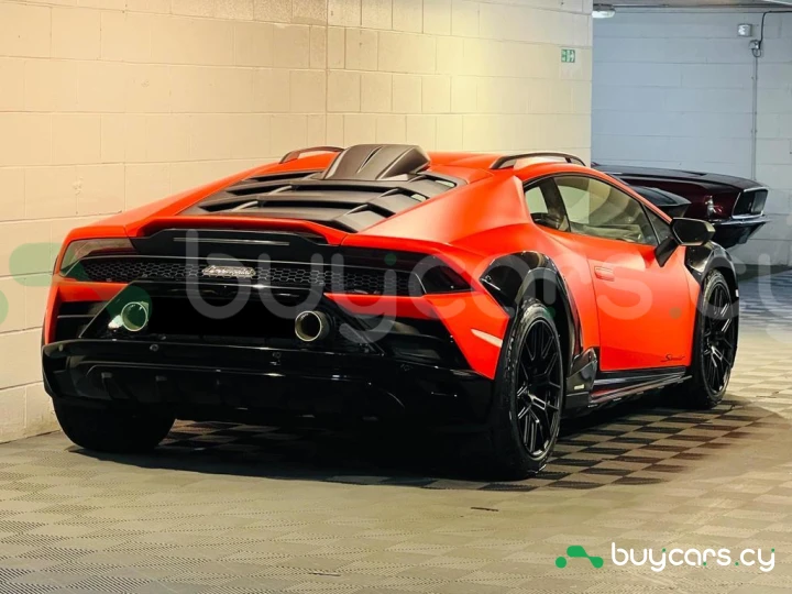 Lamborghini Huracan Оранжевый