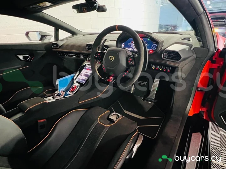 Lamborghini Huracan Оранжевый