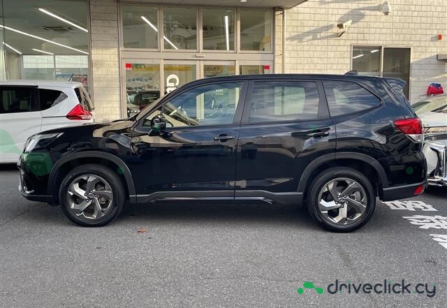 Subaru Forester Black