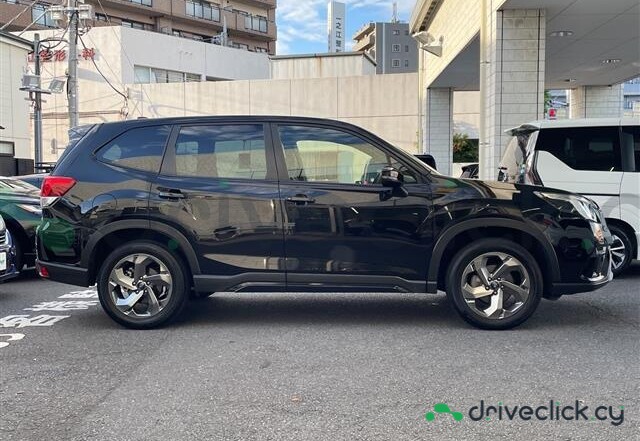Subaru Forester Black