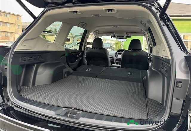 Subaru Forester Black