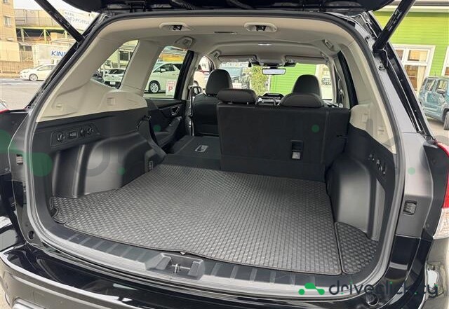 Subaru Forester Black