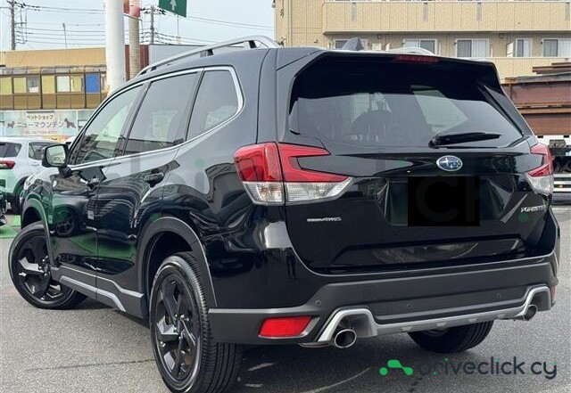 Subaru Forester Black