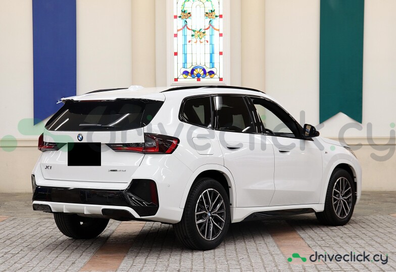 BMW X1 White