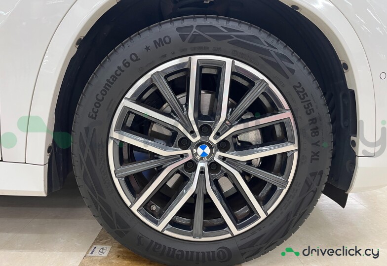 BMW X1 White