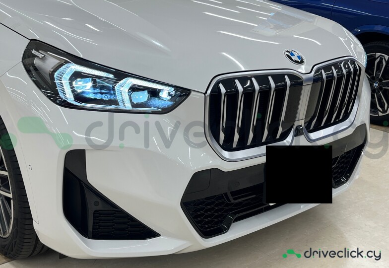BMW X1 White