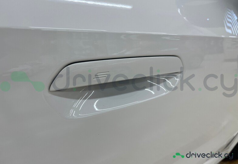 BMW X1 White