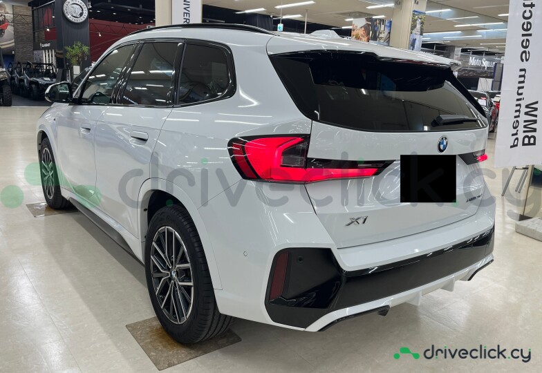 BMW X1 White