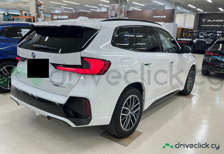 BMW X1 White