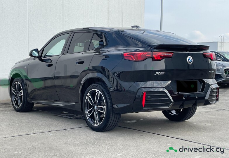 BMW X2 Black