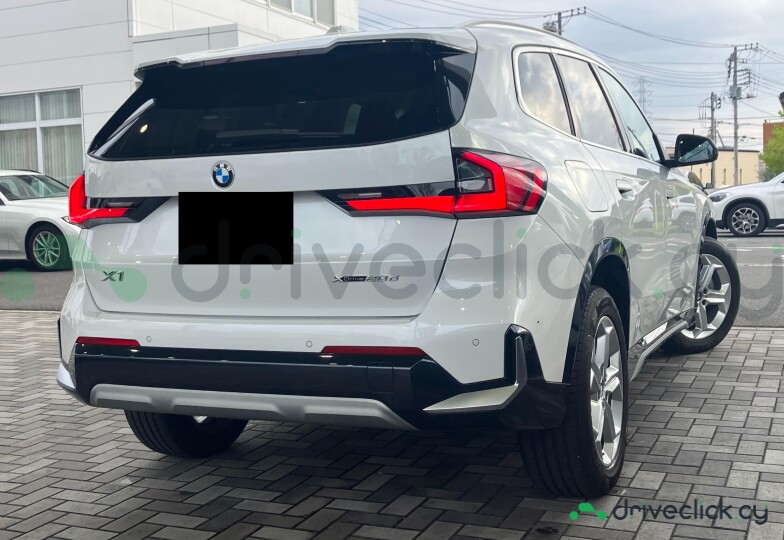 BMW X1 White
