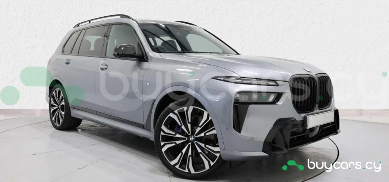 BMW X7 Серый