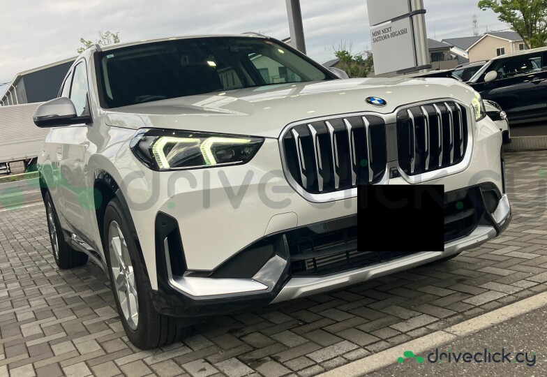 BMW X1 White