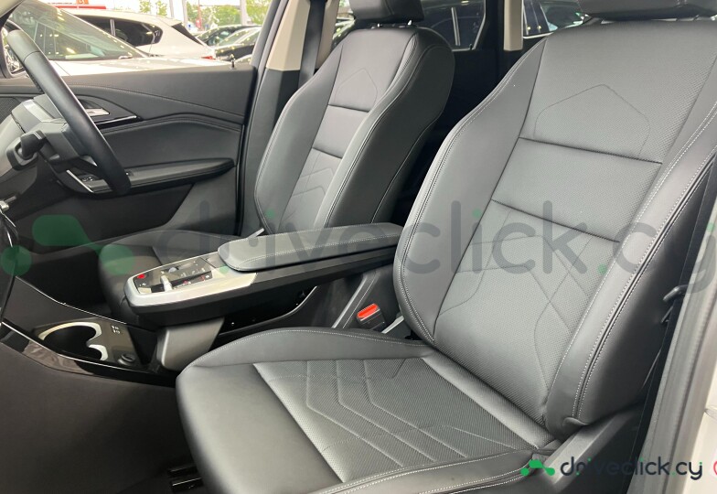 BMW X1 White