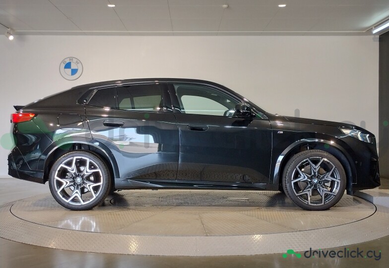 BMW X2 Black