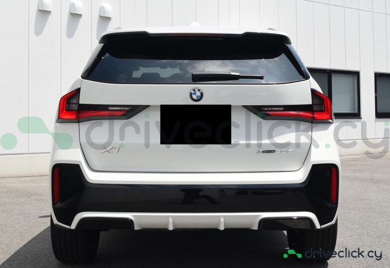 BMW X1 White