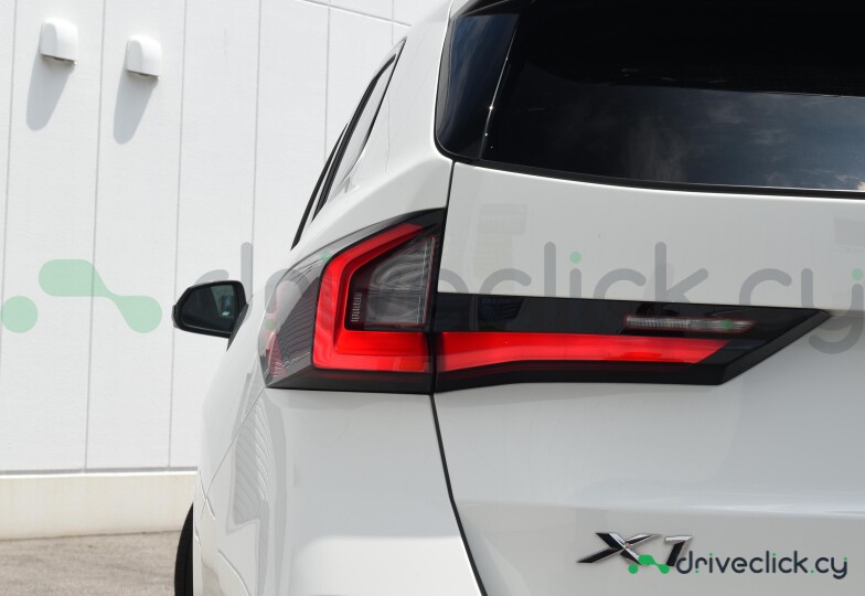 BMW X1 White