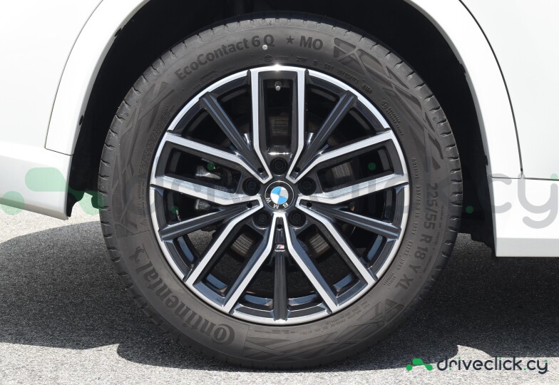 BMW X1 White