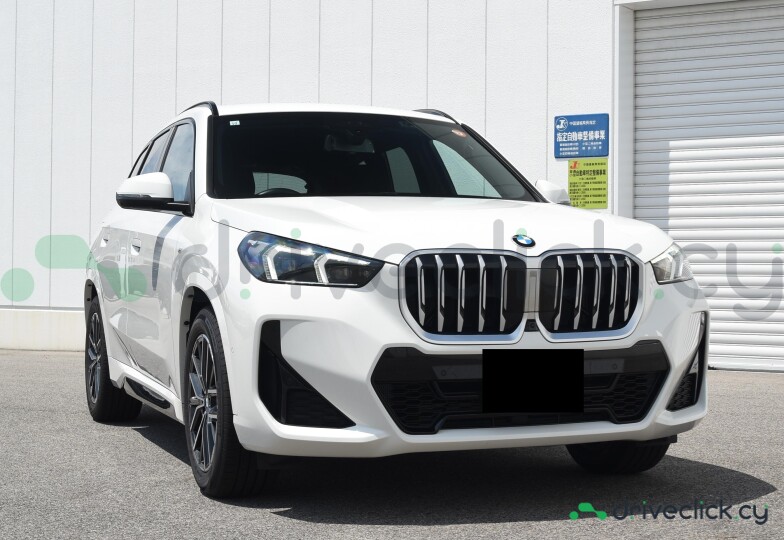 BMW X1 White