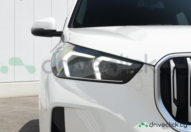 BMW X1 White