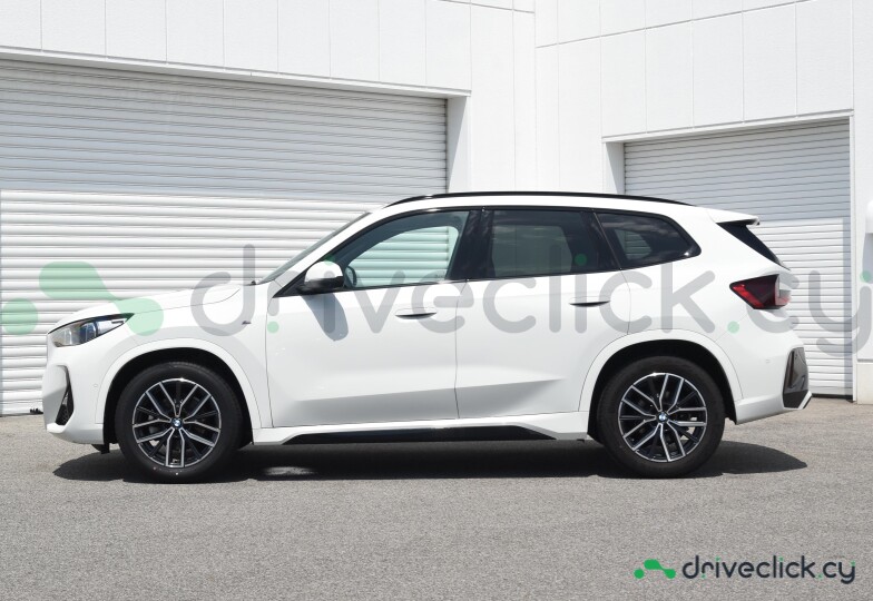 BMW X1 White