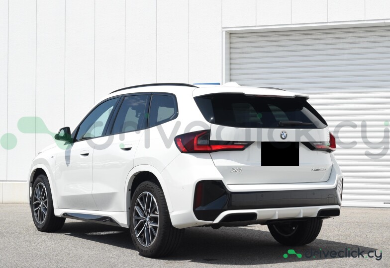 BMW X1 White