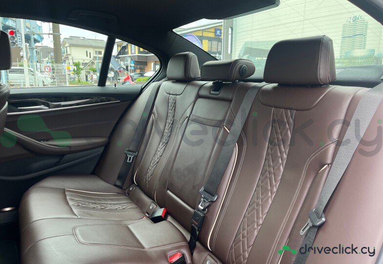 BMW 5 series Белый