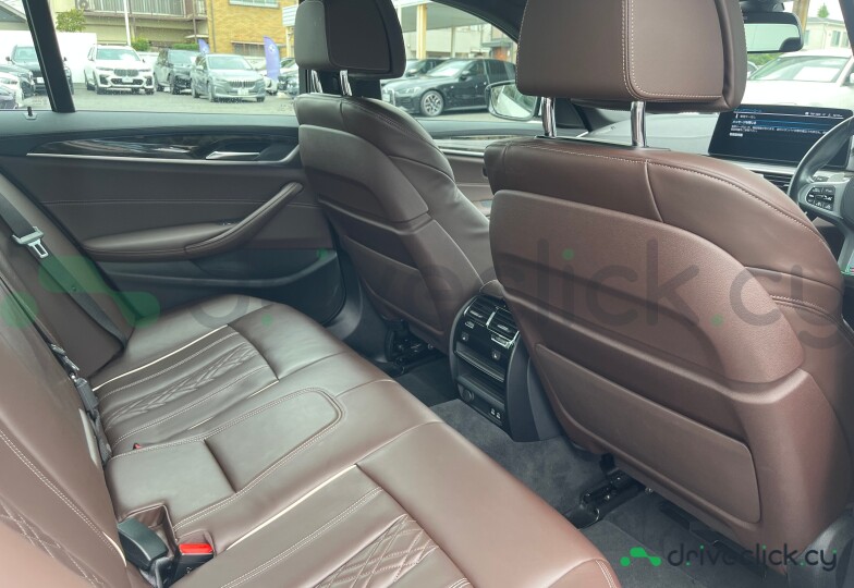BMW 5 series Белый