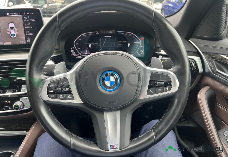 BMW 5 series Белый