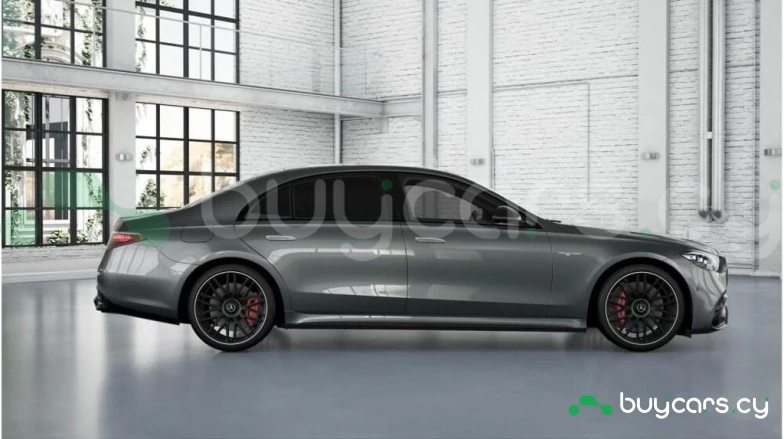 Mercedes S-class Серый