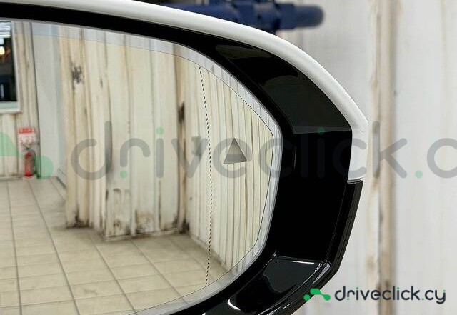 BMW 5 series Белый
