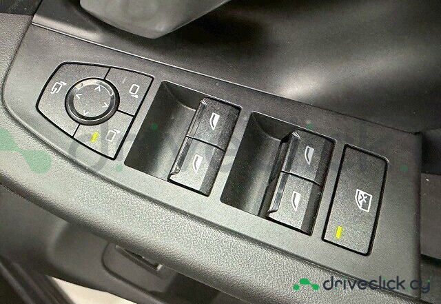 BMW 5 series Белый